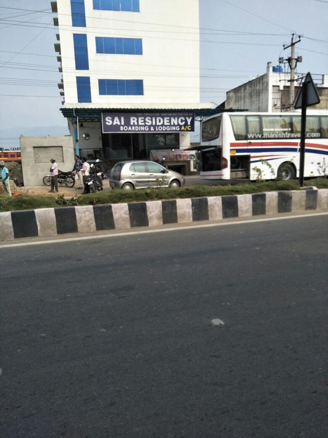 Sairam Residency Hotel Tirupati Exterior foto